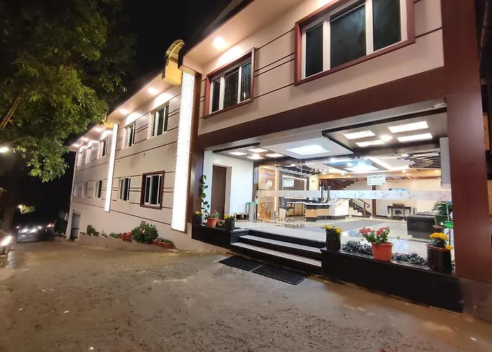 Beverly Villa